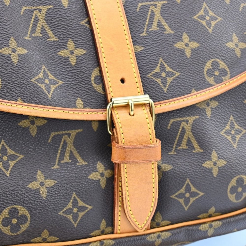 Auth Louis Vuitton Saumur 35 Crossbody #45488L52B - Picture 7 of 12